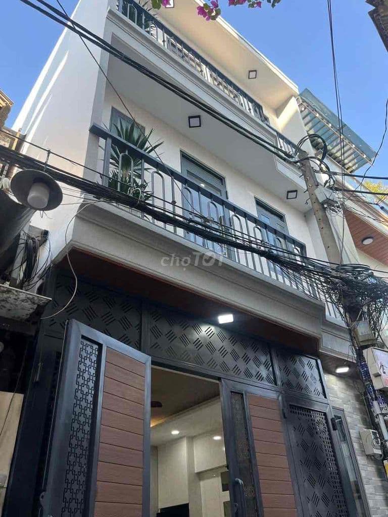 Bán nhà mới giá rẻ