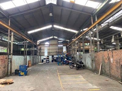 Cho Thuê Kho-Xưởng (Như Hình) DT:300m2- 350m2 và 550m2 Đường xe Conten