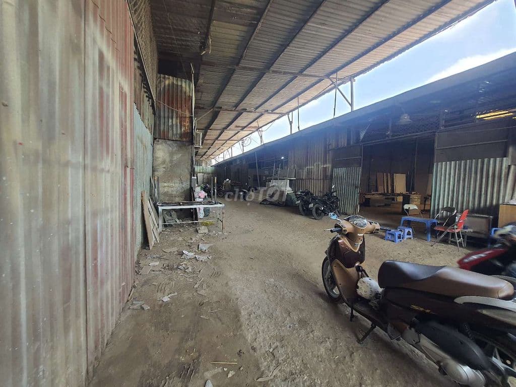 cho thuê 350m Kho xưởng Đường Phạm Hữu Lầu Giá rẻ - Ảnh 3