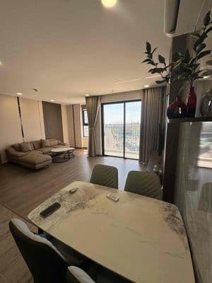 FOR RENT – LUXURY 2 BEDROOM + APARTMENT WITH OCEAN VIEW AT FPT PLAZA