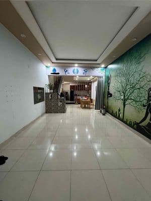 cho thuê nhà 2tầng mặt tiền HÀ HUY TẬP