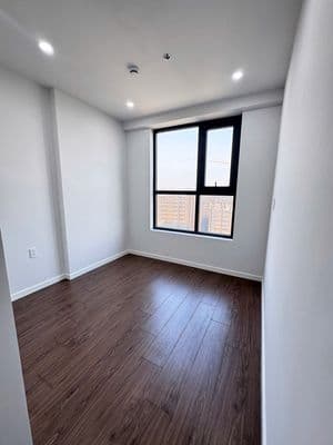 NHƯỢNG SUẤT THUÊ 5.2TR/THÁNG CĂN 2PN Ở LINH XUÂN, NGÃ 4 THỦ ĐỨC, ĐXH