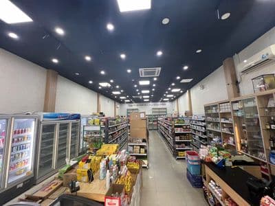 Cho Thuê 180m2 Mặt Bằng nguyên căn Trống suốt ngang gần 8m Núi Thành.