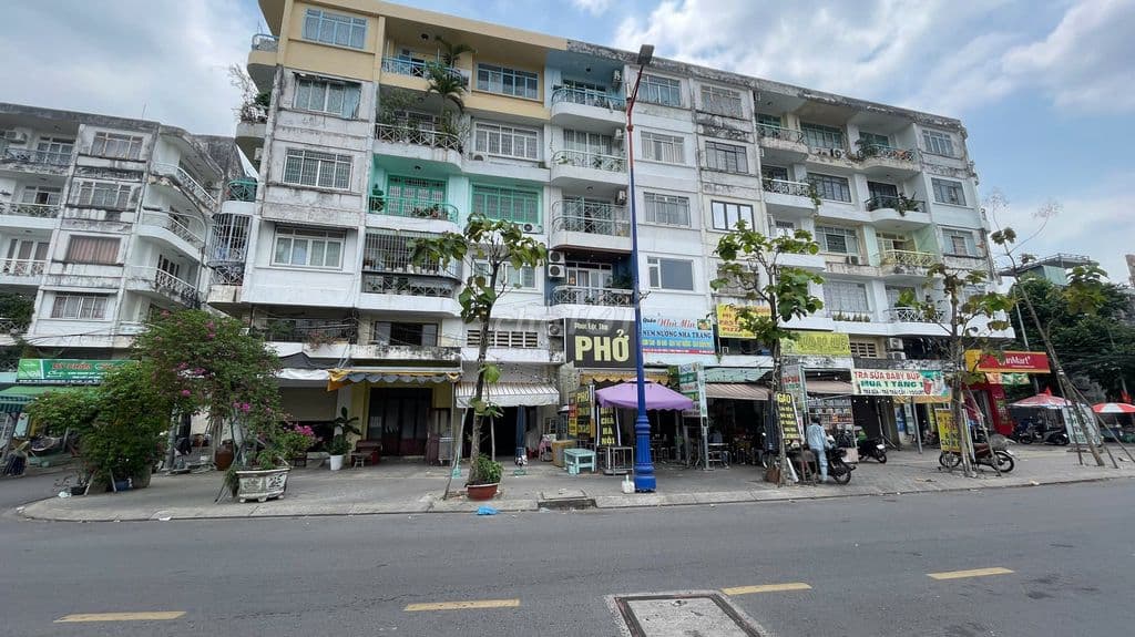 Bán mặt tiền kinh doanh Lương Định Của Q2 - 104m2 SHR - 10,8 tỷ