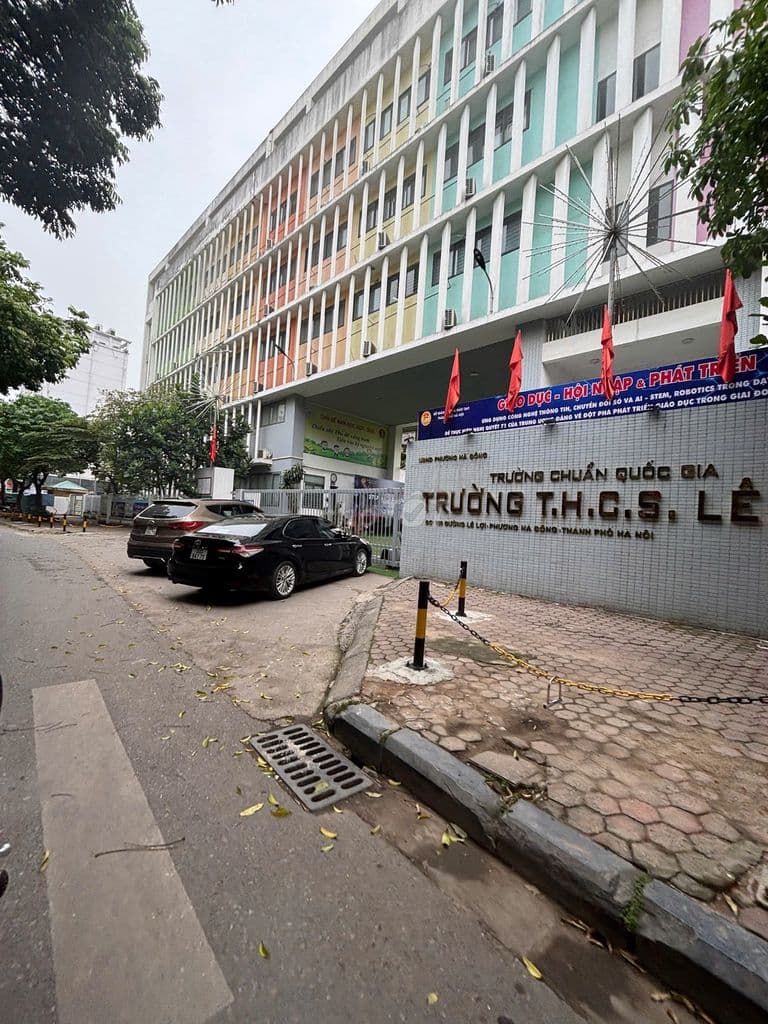 6.2 tỷ Hà cầu Bà Triệu, dân xây gần ô tô Chỉ việc ở nhà đẹp phòng rộng