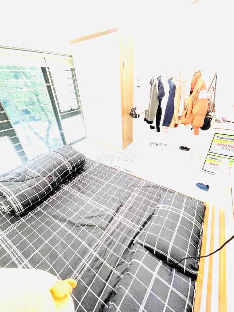 Chủ nhà cho thuê phòng trọ gần Trường ĐH CN, nhà mới , ở luôn - Ảnh 2