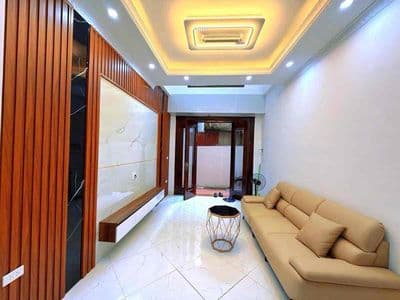 Cần bán nhà đẹp Nguyễn Trãi, gần chung cư, nhiều tiện ích,ngõ nông 37m