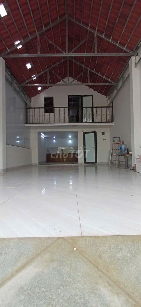 CC Mời thuê nhà nguyên căn kết hợp ở và kinh doanh, làm văn phòng