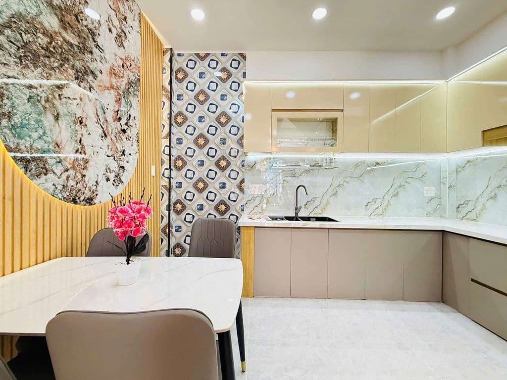 Cần bán nhà đường huỳnh văn nghệ tặng full nội thất cao cấp - Ảnh 3