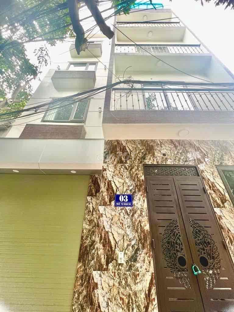 - THANG MÁY - NHÀ MỚI VỀ Ở LUÔN - KHU VỰC SẦM UẤT NHẤT PHỐ