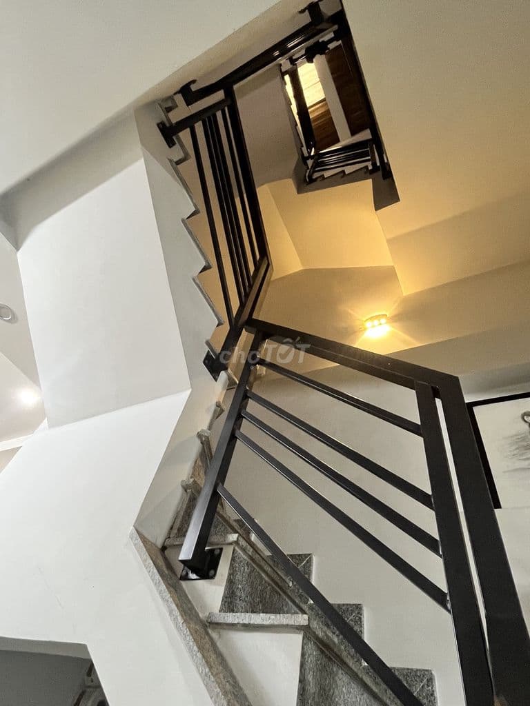 TÂY THẠNH, TÂN PHÚ - NHÀ MỚI 2 TẦNG 1 TRỆT, NỞ HẬU - 4PN 4WC - Ảnh 3