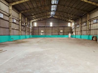 Cho thuê kho mặt tiền đường ql 1a