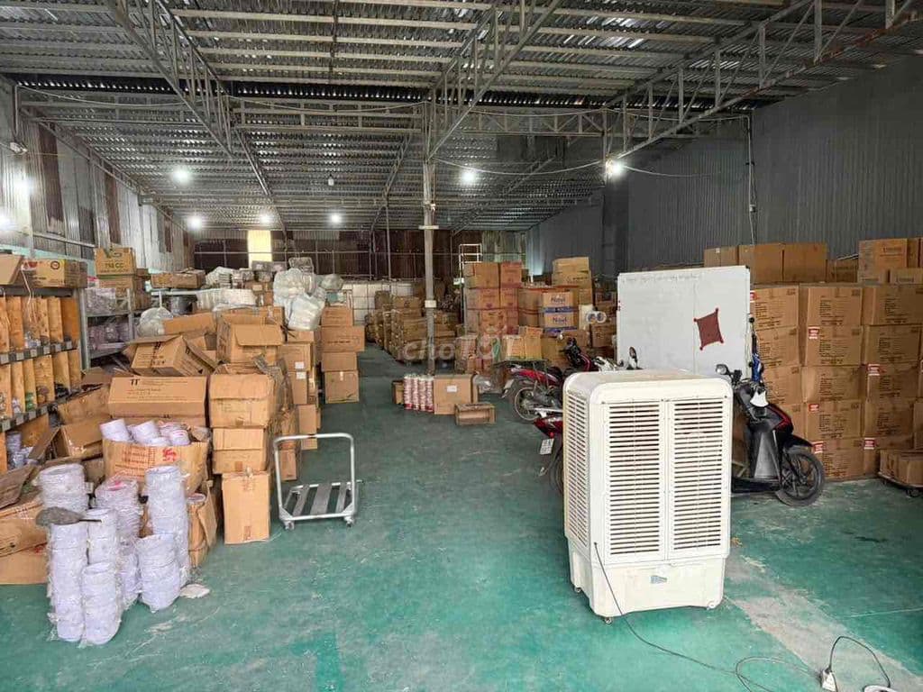 cần bán đất full thổ cư có xưởng tiền chế lk 4-5 bình tân 430m2 26tỷ