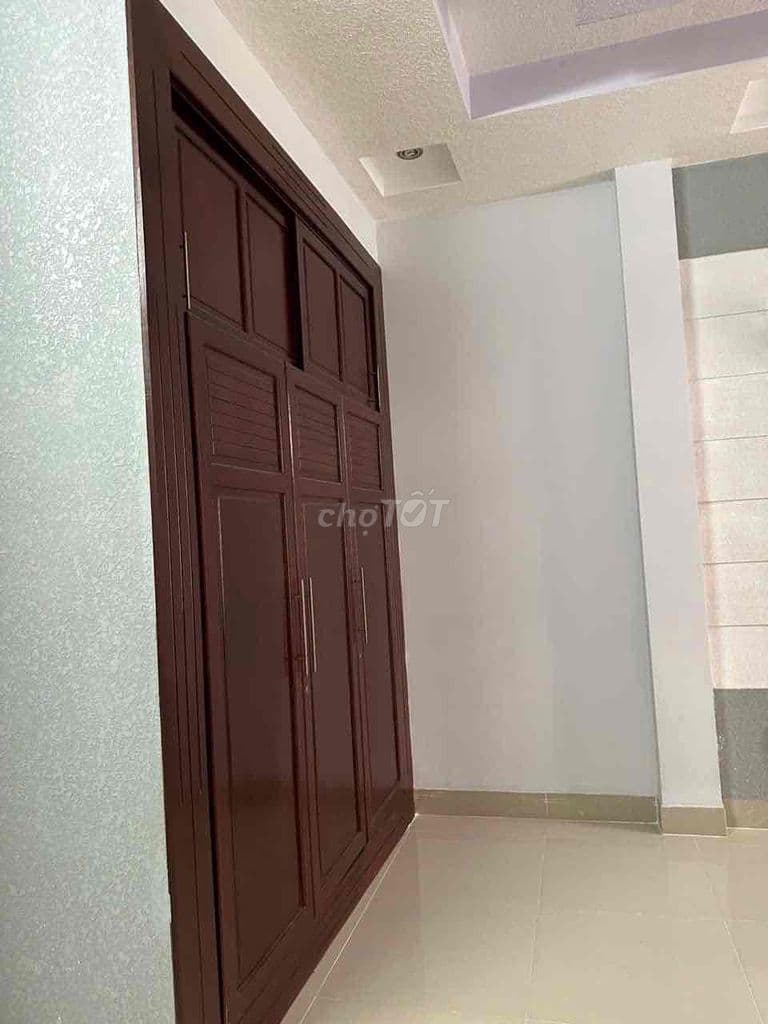 Bán nhà khu Vip cao lổ giá tốt - Ảnh 3