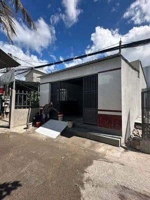 Nhà nguyên căn hẻm 127 Võ Văn Kiệt – Phù hợp ở kết hợp kinh doanh