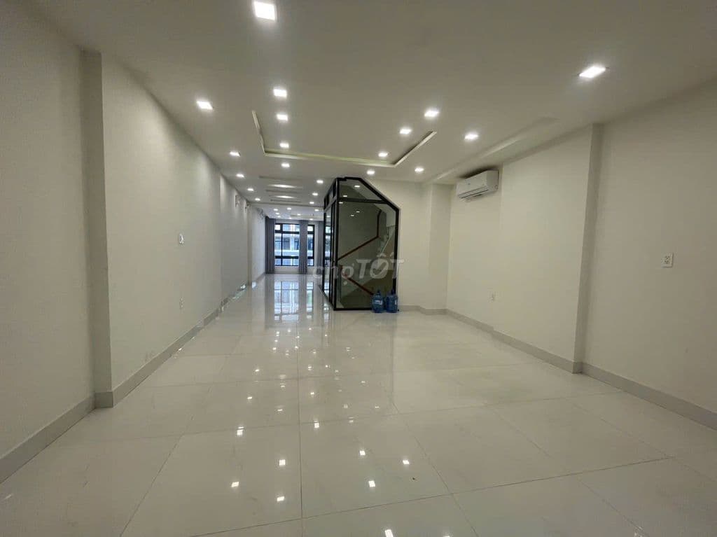 Nhà thiết kế chuẩn văn phòng 20-25 nhân sự không gian làm việc riêng - Ảnh 3