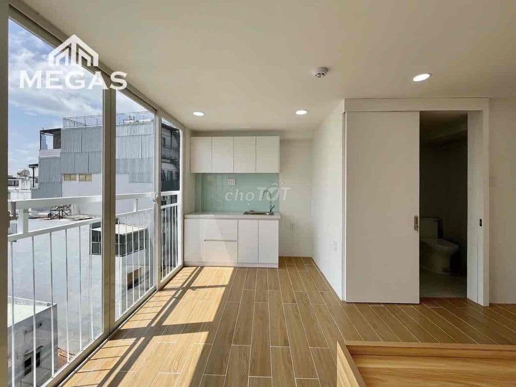 KHAI TRƯƠNG CĂN HỘ BAN CÔNG - GẦN NGÃ TƯ GÀNH XANH - Ảnh 2