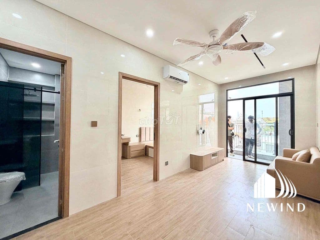 1PN BAN CÔNG NỘI THẤT CAO CẤP NGAY ĐƯỜNG SỐ 79, TÂN QUY SÁT LOTTE MART