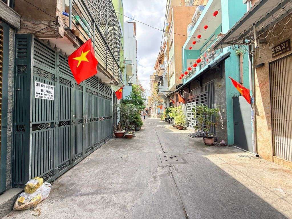 Nhà Chính Chủ, Hẻm Xe Hơi, Quận10, 3PN, dòng tiền ổn định, DT : 46M2