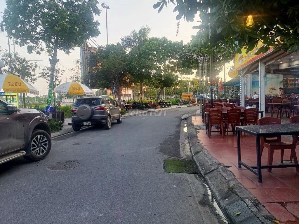 💥MẶT PHỐ VĂN LA – KINH DOANH ĐỈNH 41m2 ( GIÁ CHÀO 20,8 TỶ TL)