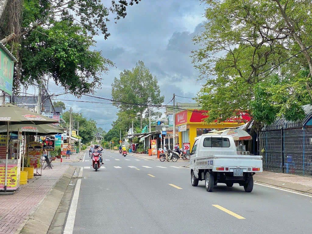 ĐẤT NGỘP (10X41) THỔ CƯ SẴN, MT PHẠM HỮU TÂM, TTCC, GIÁ 440TR, TL - Ảnh 2