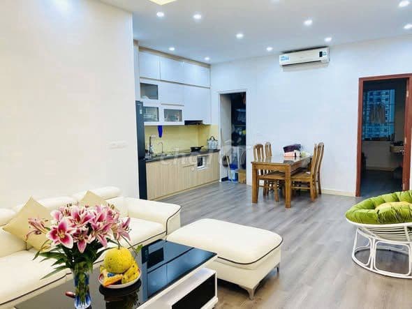 Rẻ nhất Nam Xa La, Hà Đông - Bán căn 70m2. 2 ngủ. Nội thất đầy đủ - Ảnh 3