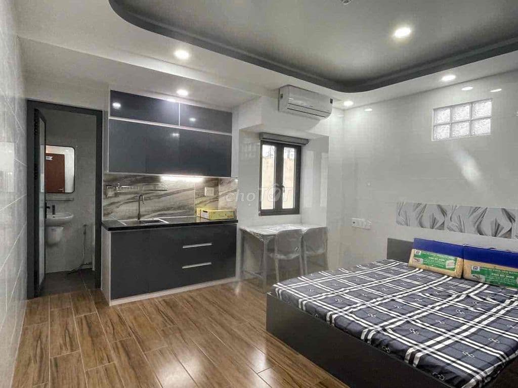 ✅chính chủ cho thuê studio ngay hàng xanh máy giặt riêng✅