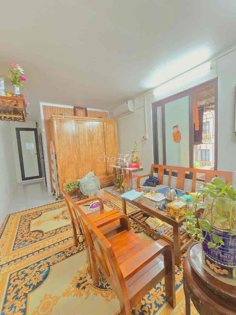 Bán nhà phố cổ Hàng Lược 2,7 tỷ sổ đỏ tt 40 m2 Hoàn Kiếm cho thuê 8 tr