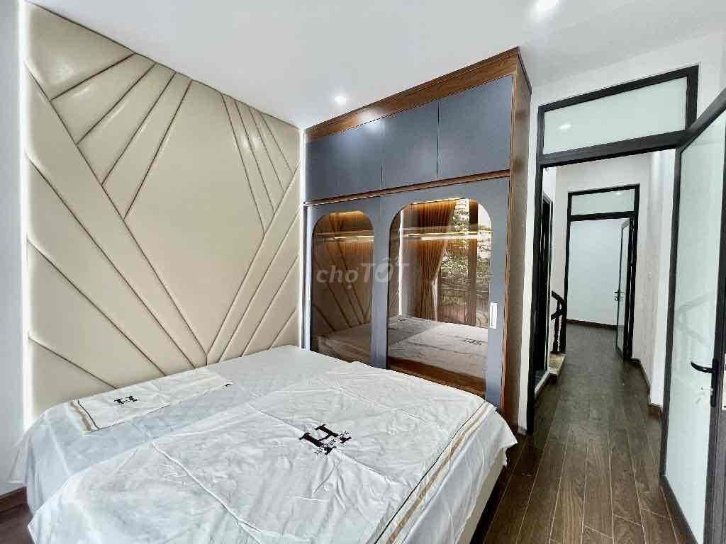 Bán nhà, Phố Hoa Bằng 34m x 4T, ngõ 5m ô tô,20m ra phố - Giá 9.38 tỷ. - Ảnh 3