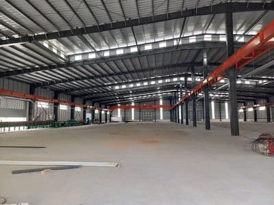 cho thuê kho xưởng dt 2000m2 mặt tiền quốc lộ 1A HOÀ XUÂN