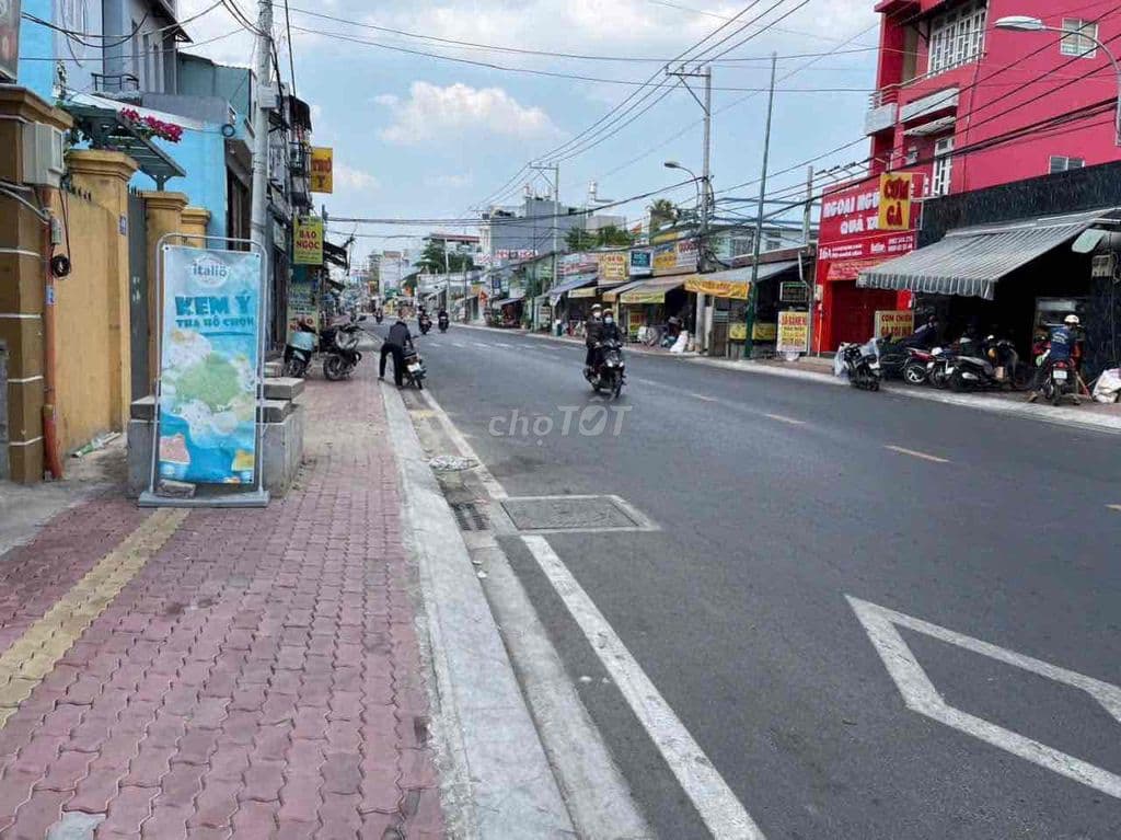 ĐẤT MT ĐƯỜNG LỚN SÁT QL13 11.7X44M ĐƯỜNG LỚN GẦN VẠN PHÚC - Ảnh 2