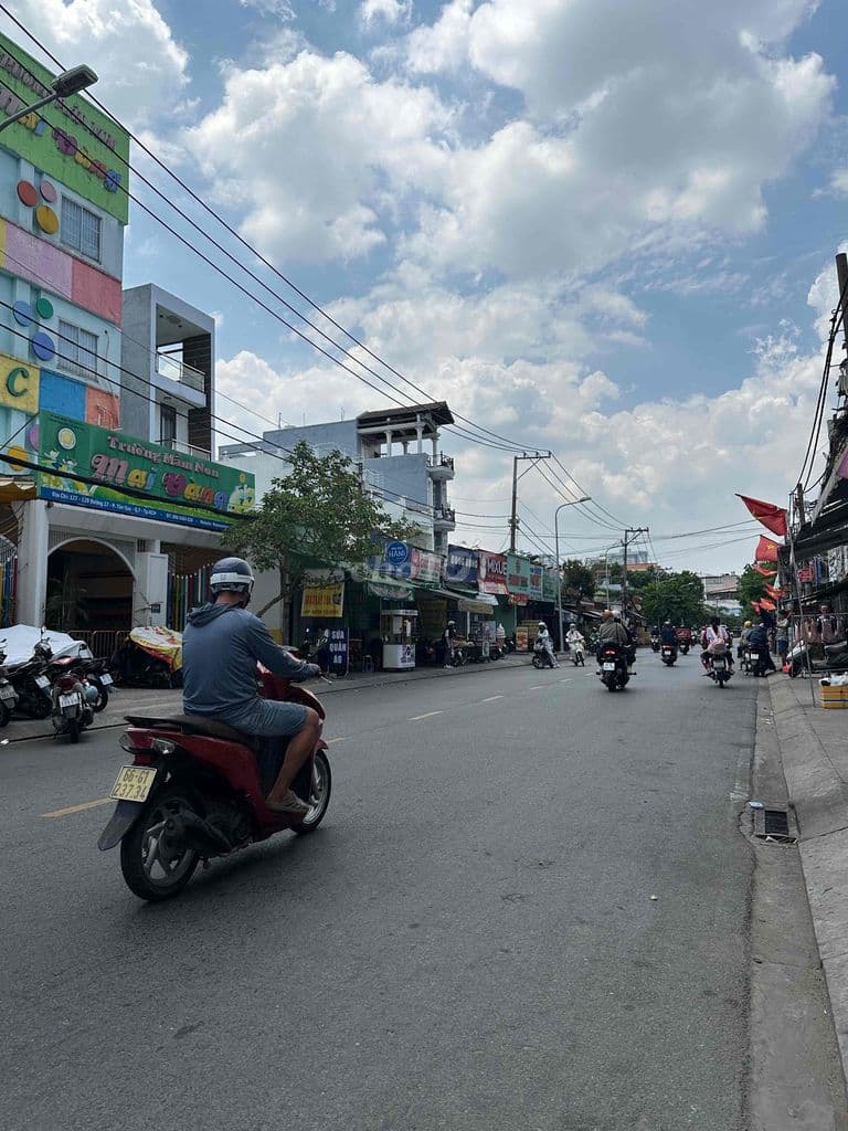 Nhà phố kinh doanh mặt tiền đường số 17 phường tân Qy Q7 - Ảnh 2