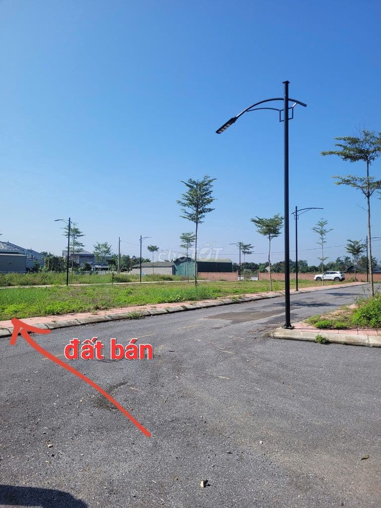 Bán gấp 100m2 đất ở Gờ Gạo Sóc Sơn 2 mặt tiền chỉ 2 tỷ sẵn sổ