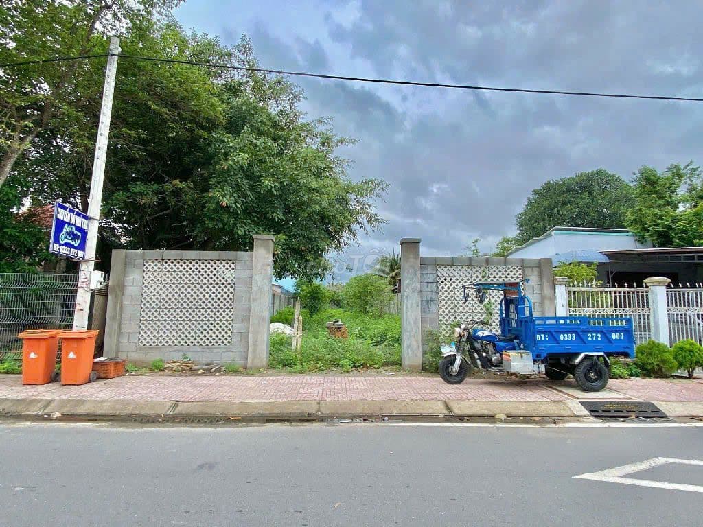 ĐẤT NGỘP (10X41) THỔ CƯ SẴN, MT PHẠM HỮU TÂM, TTCC, GIÁ 440TR, TL