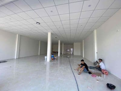 MB ÂU CƠ ĐỐI DIỆN CHỢ HOÀ KHÁNH , NGANG :8M CỰC ĐẸP