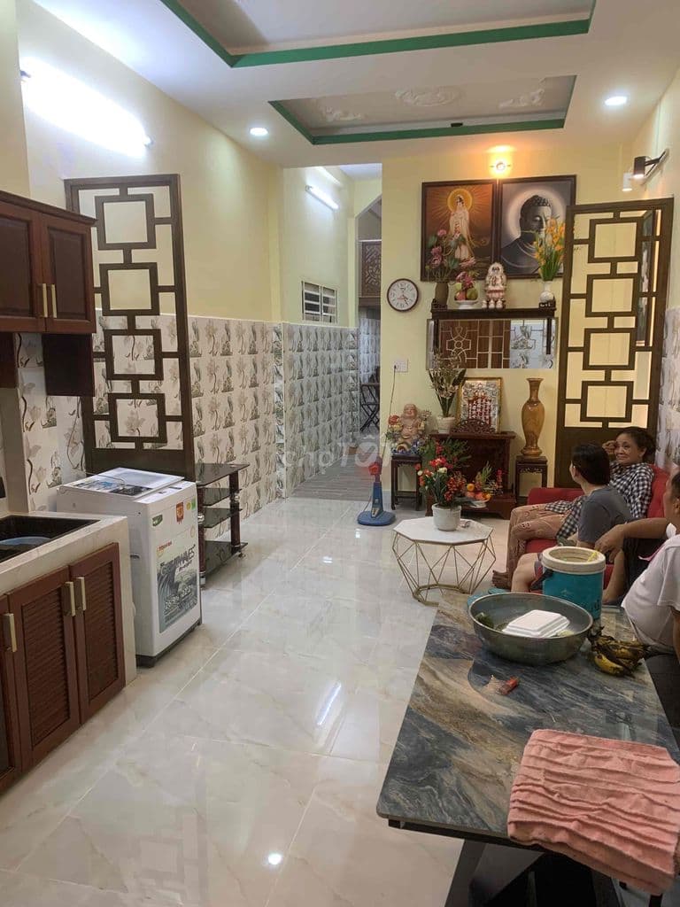 Căn hộ tầng 3, nằm mặt tiền đường 52 lê quang sung Q6 - Ảnh 3