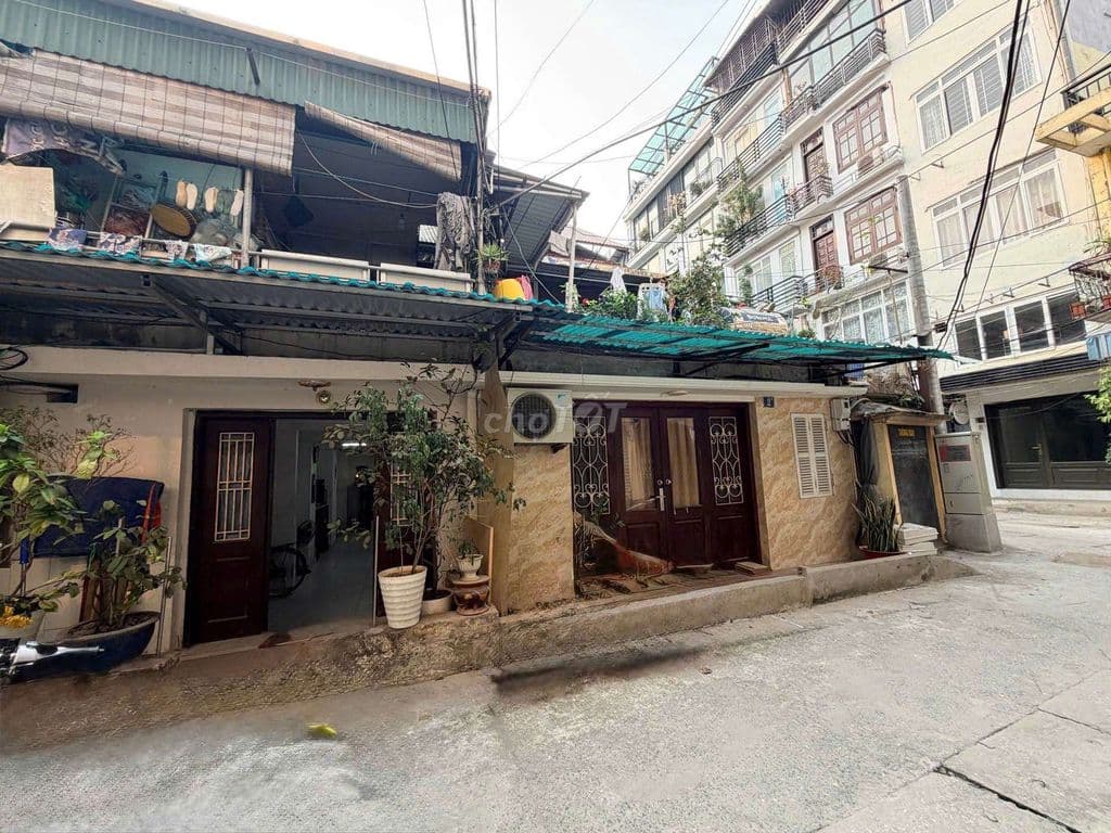 5,9 tỷ, Lý Nam Đế, tập thể tầng 1, oto đỗ gần, kinh doanh đỉnh - Ảnh 2