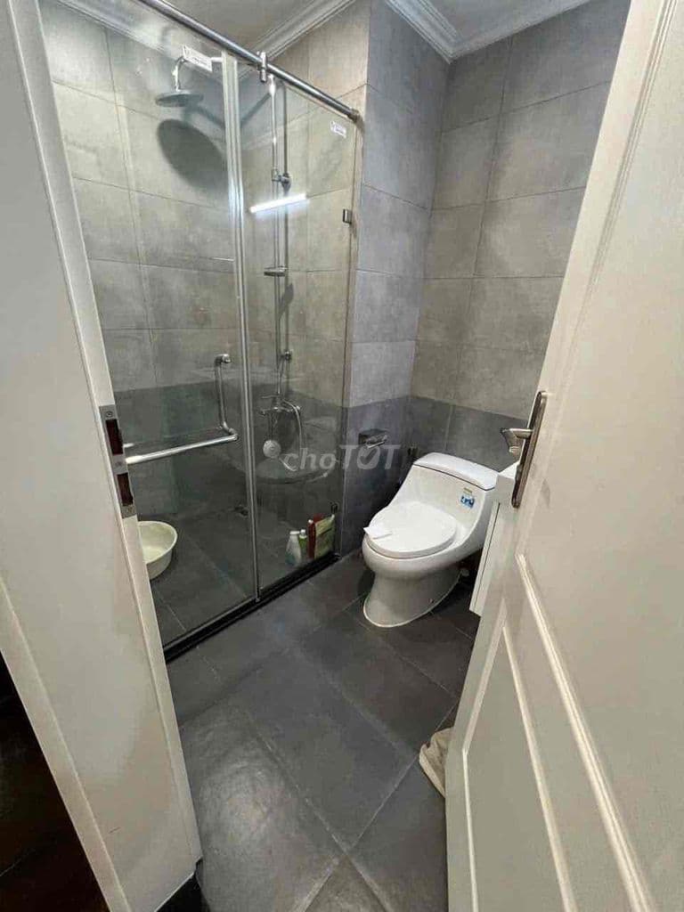 Bán căn góc hướng đông nam,chính chủ,