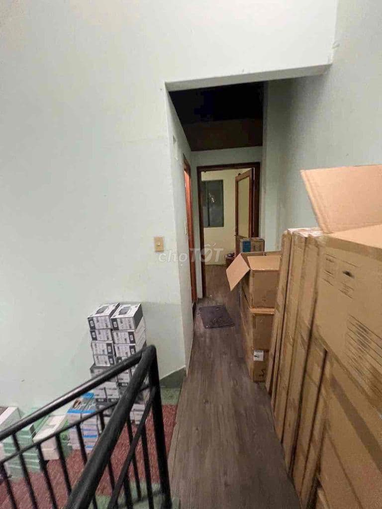 cho thuê nhà mặt tiền khu bàu cát tân bình. DT: 4m x 18m 2 lầu giá18tr - Ảnh 3