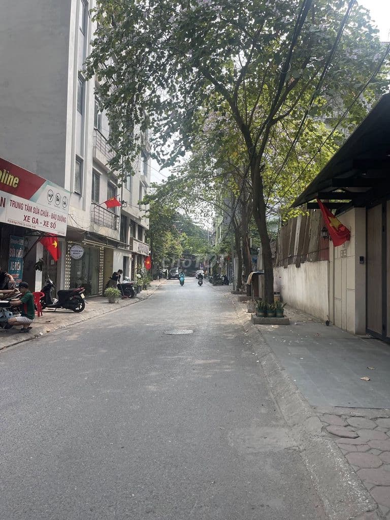 Toà nhà văn phòng,CHDV trung tâm Đội Cấn,Ba Đình,100m,9 tầng,82 tỷ - Ảnh 2