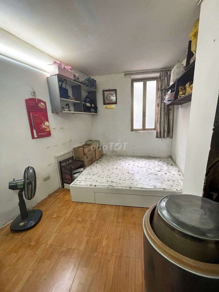 Rẻ! 2 tỷ Tập thể phố Hàng Lược, 16m*2T, gần phố, nhà nguyên bản SĐCC - Ảnh 2