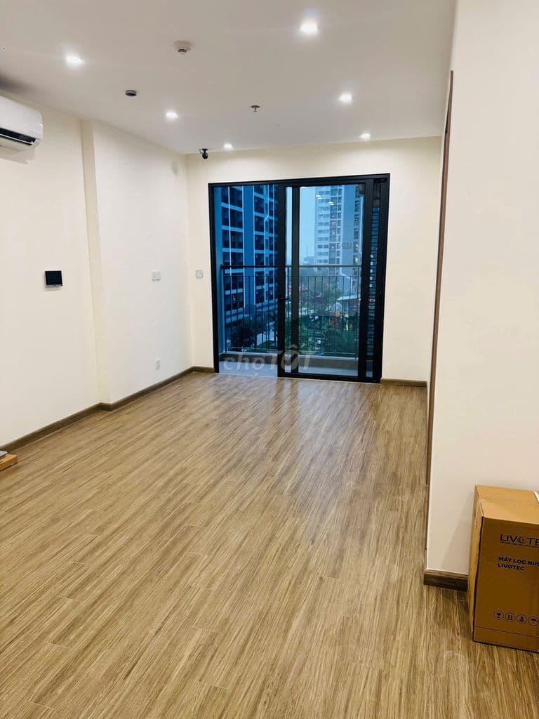 Bán căn hộ 1pn 45m-3,9 tỷ tòa cao cấp vừa bàn giao Vinhomes Smartcity