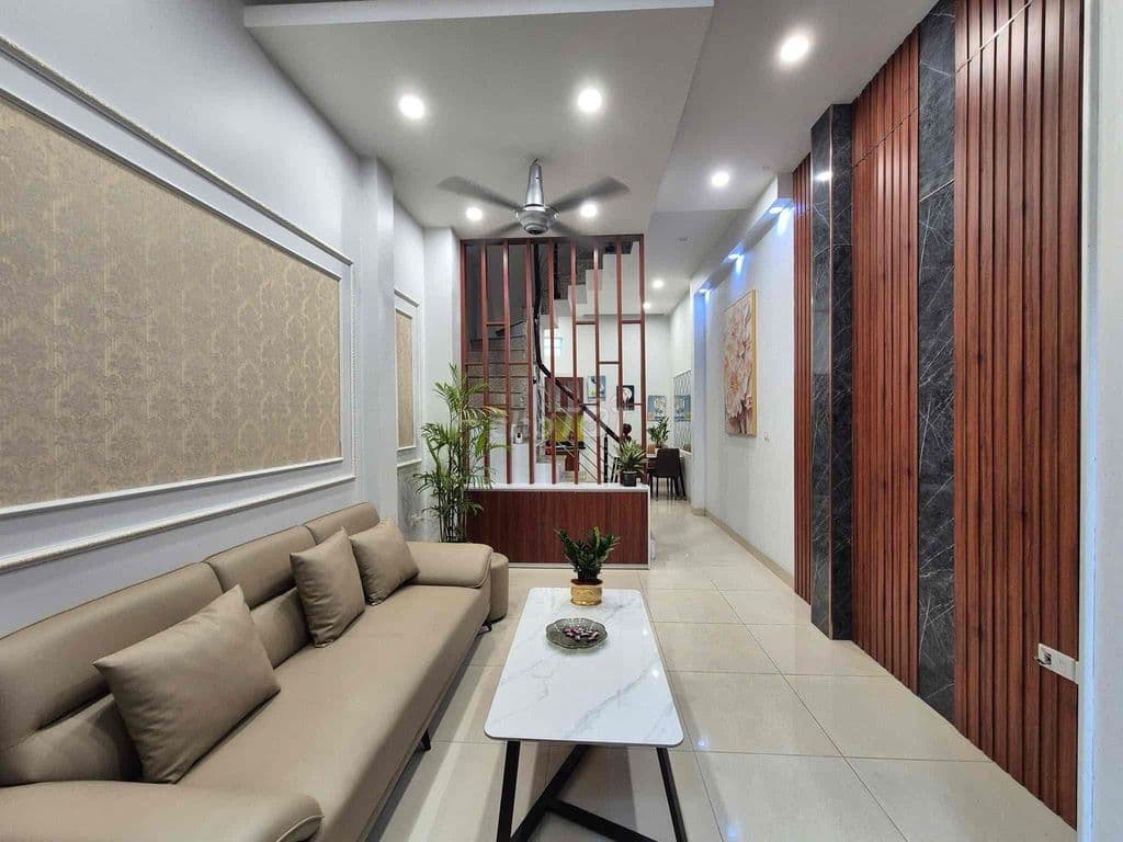 Phân lô! Hoàng Văn Thái, ngõ thông, ôtô gần nhà, sổ CC, DT 36m2*