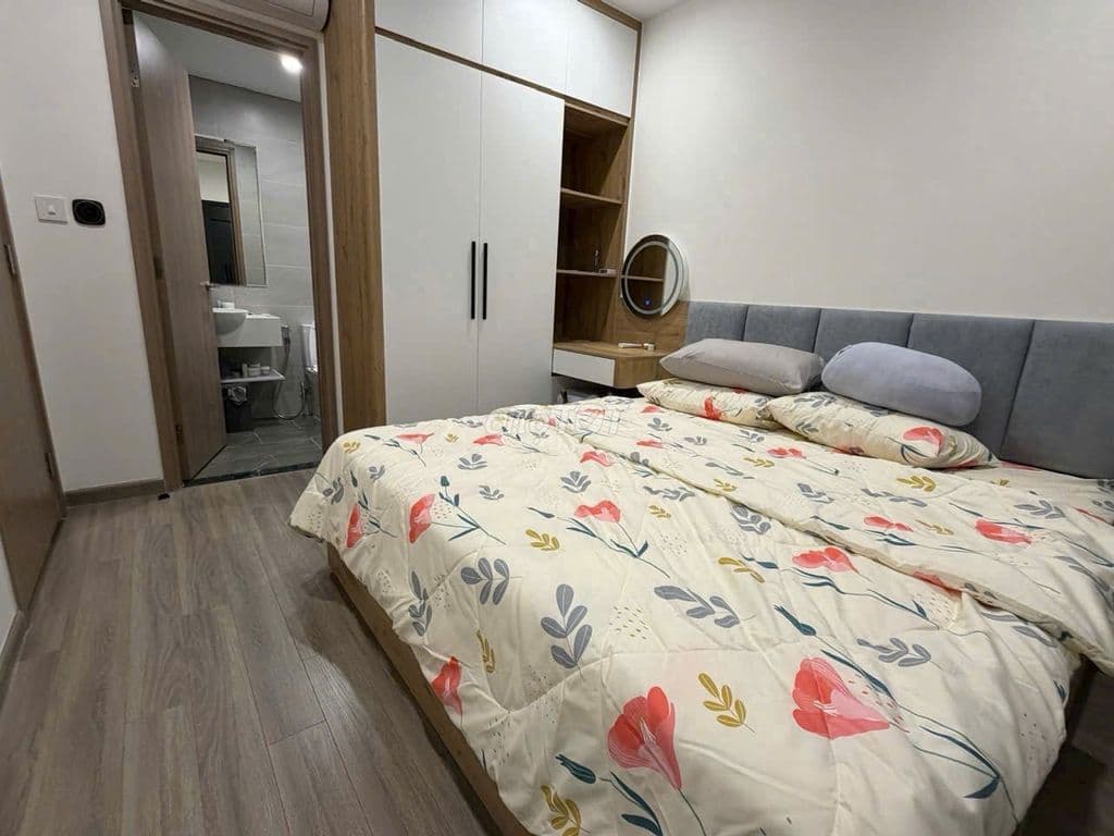 Cho thuê căn 2PN2W Full nội thất view đẹp