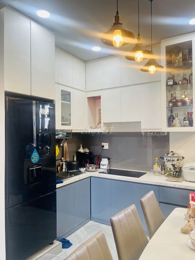 Chính chủ cần bán căn hộ chung cư Thuận Việt