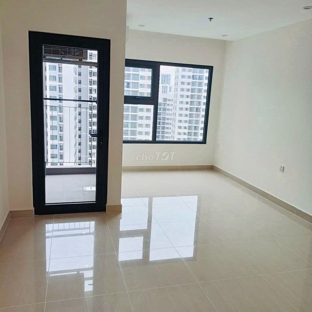 Chung cư Vinhomes 2.07 tỷ view đẹp ( hồ cá Koi+ hồ bơi)