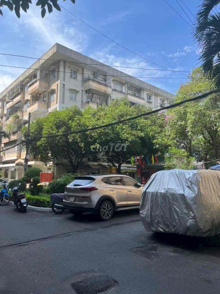 Cho thuê tầng trệt mặt tiền phan xích Long 9x8: tầng lửng 45tr - Ảnh 2