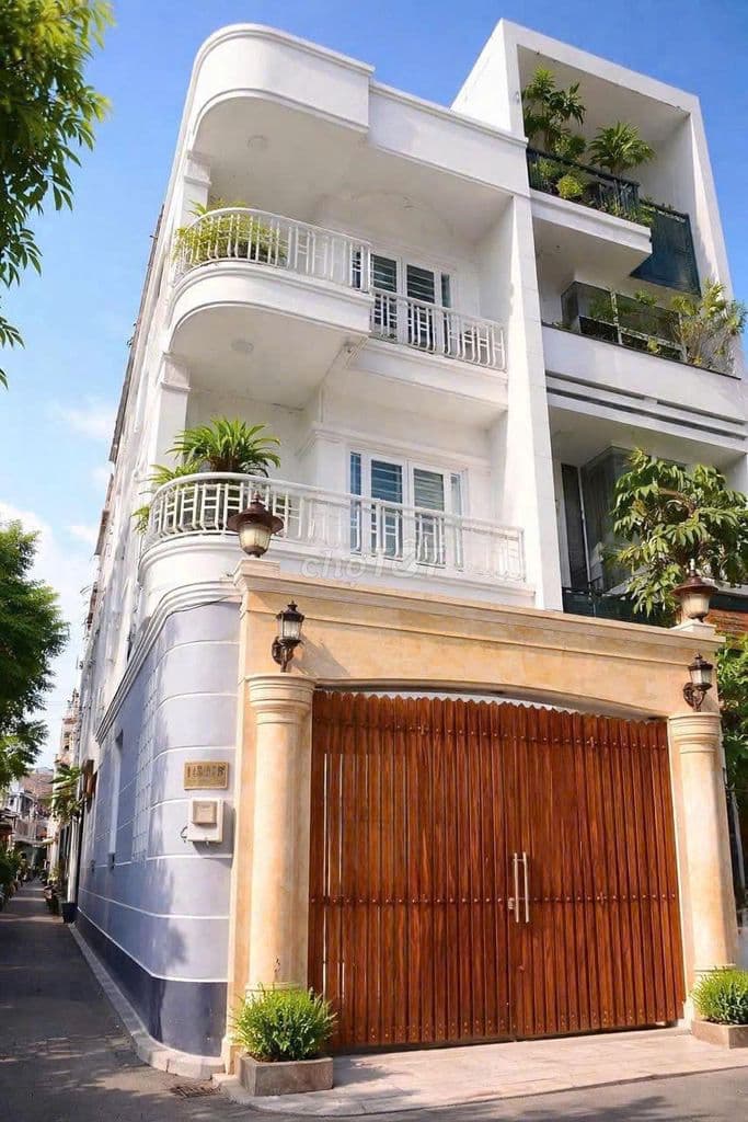 Hạ sốc 1 tỷ còn 10 tỷ! Căn góc 3 Tầng Cạnh Ga Metro Bình Thái chỉ 1km