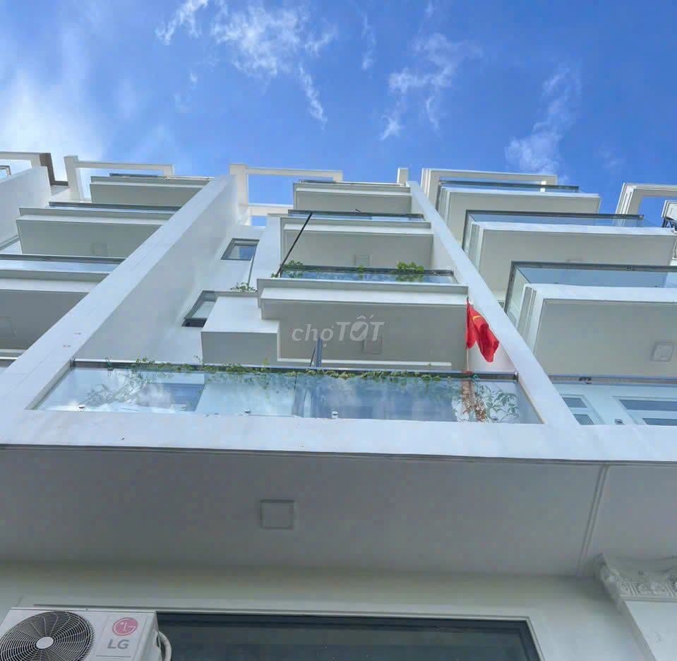 Bán nhà đẹp HXH LẠC LONG QUÂN Q11| 4X11-6 TẦNG- TN:20 TRIỆU | 9,5