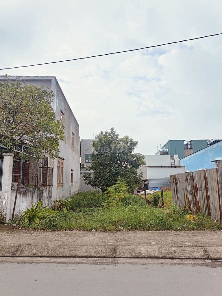 Đất 7x22 có 143m2 đất ở mặt tiền Nguyễn Thị Sáng